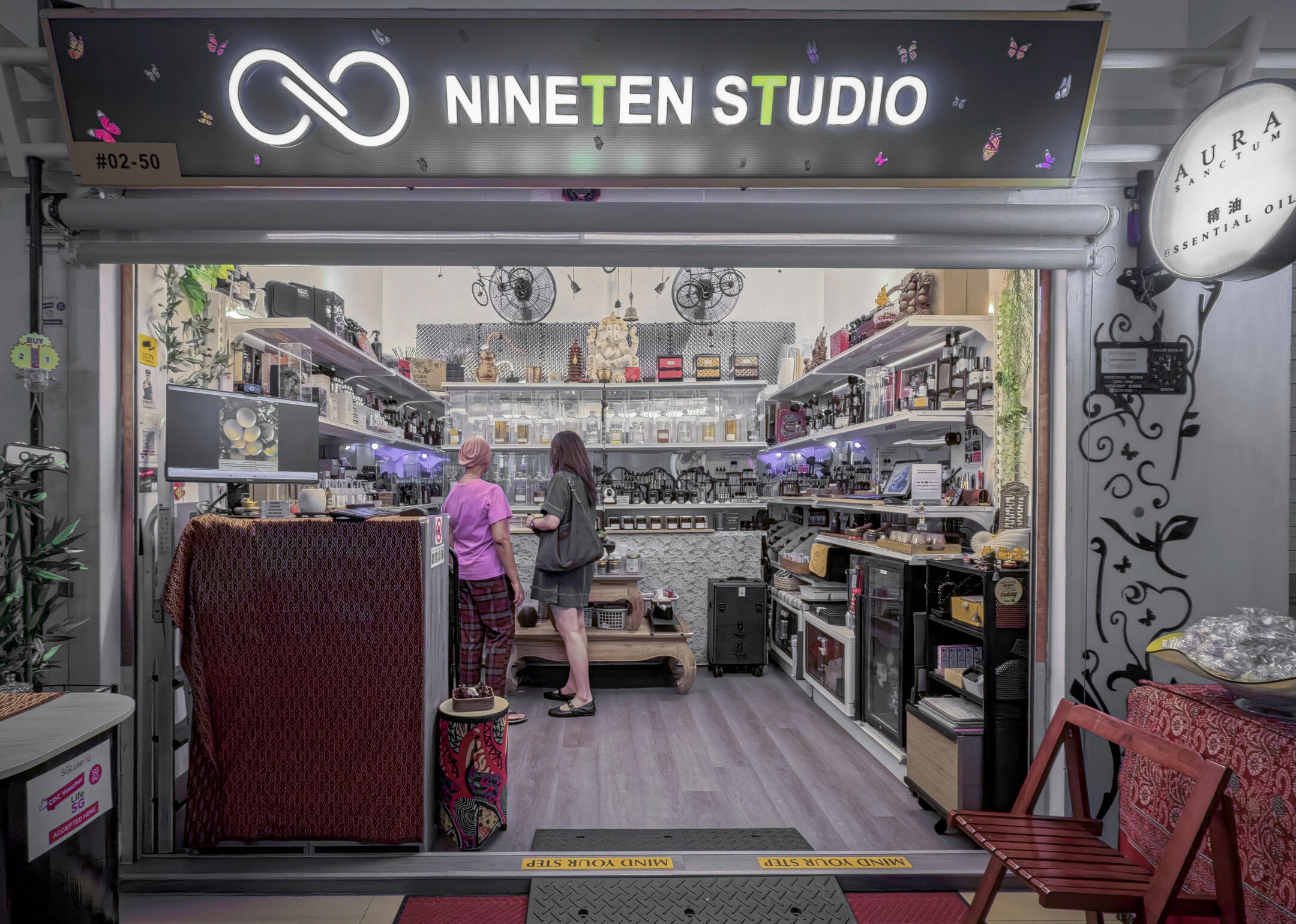 NineTen OAR Shopfront